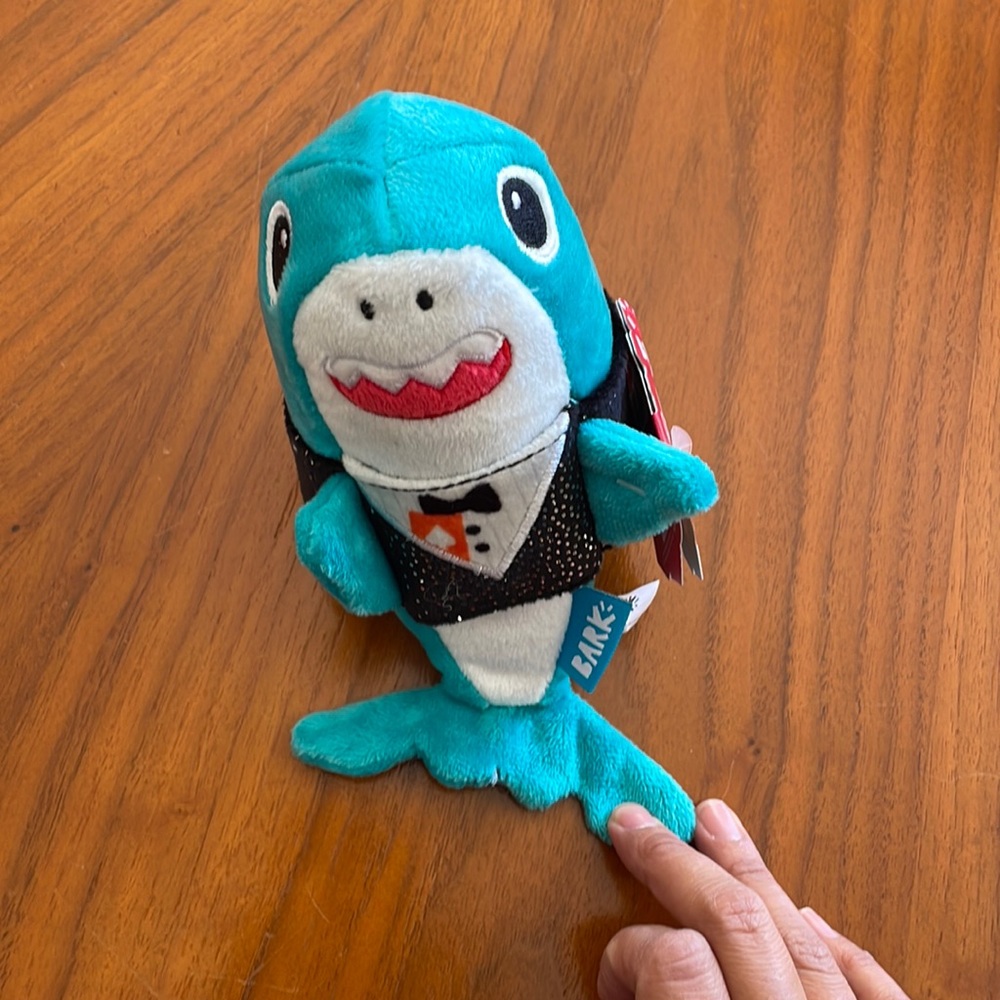 NWT Barkbox Clark the Card Shark M